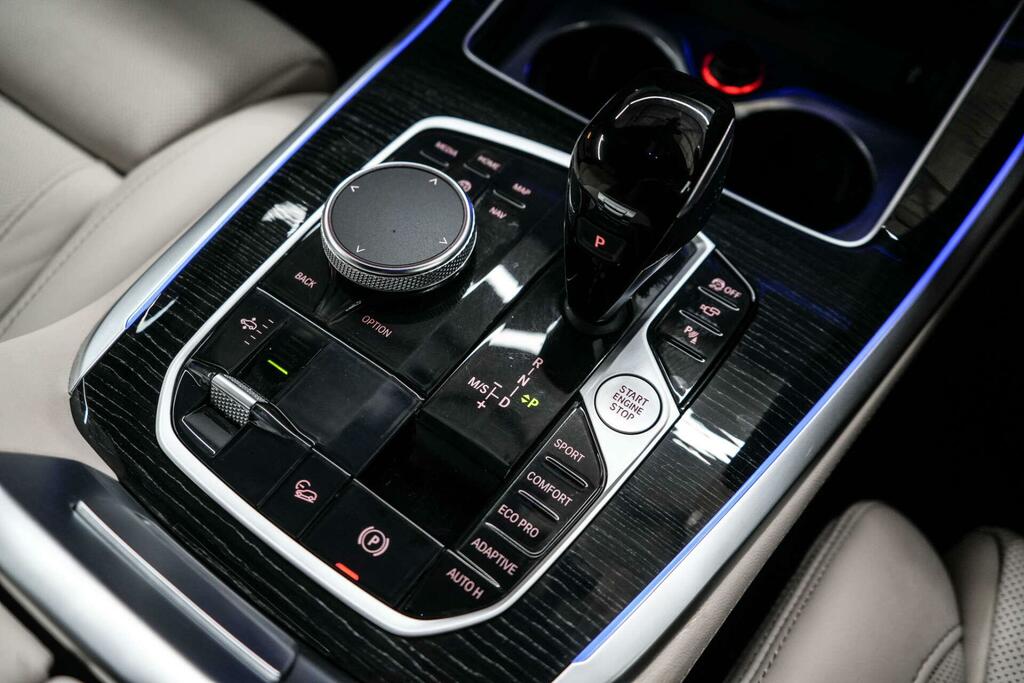 BMW X7 Xdrive40d Mht M Sport Step Black #30