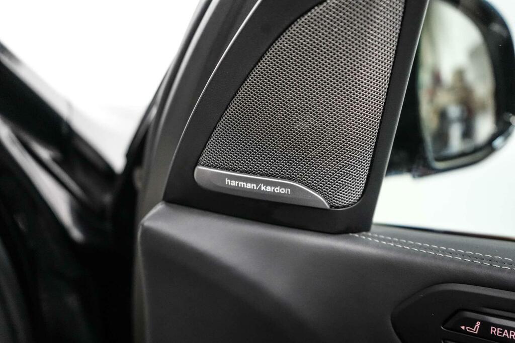 BMW X7 Xdrive40d Mht M Sport Step Black #27