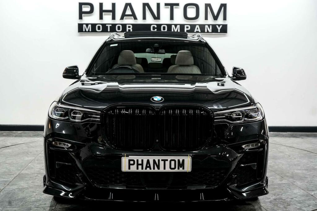 BMW X7 M Sport Black #2