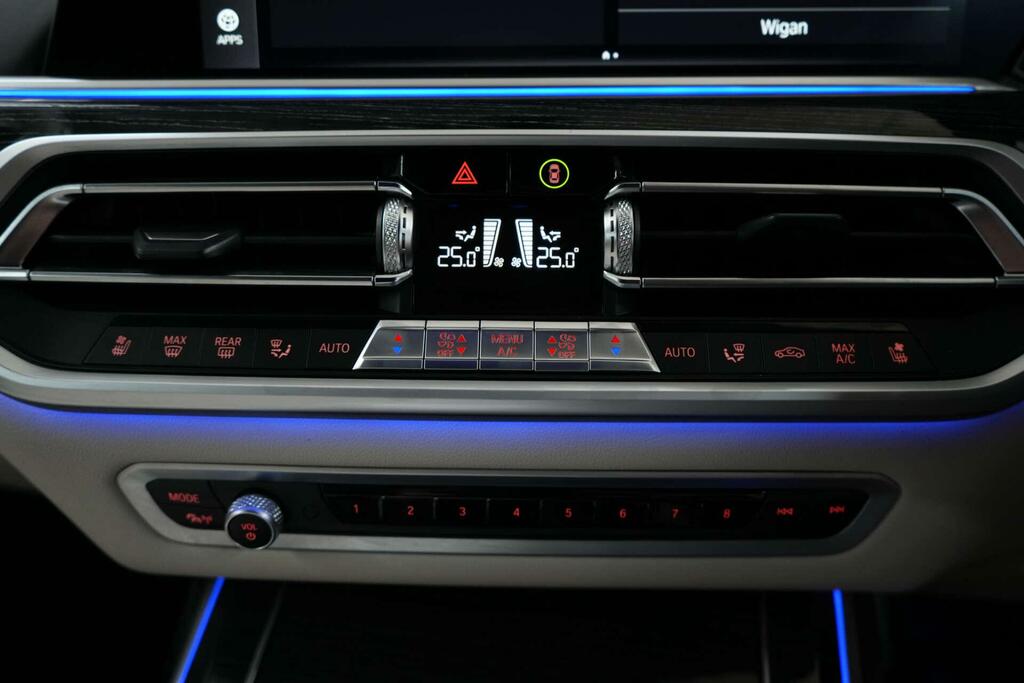 BMW X7 Xdrive40d Mht M Sport Step Black #33
