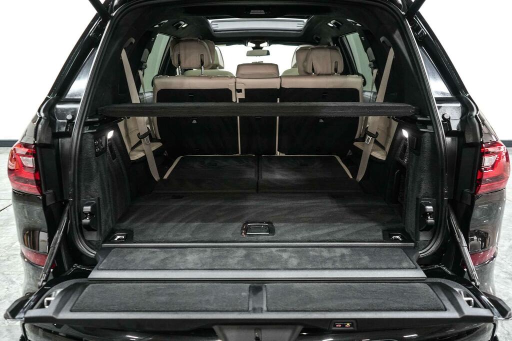 BMW X7 Xdrive40d Mht M Sport Step Black #12