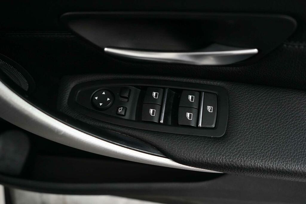 BMW 4 Series Gran Coupe M440i Xdrive Mht Step Black #24