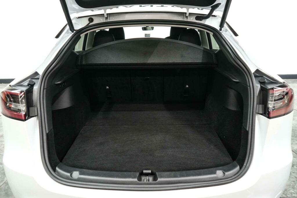 Tesla Model Y Suv Rwd 346 Ps White #10