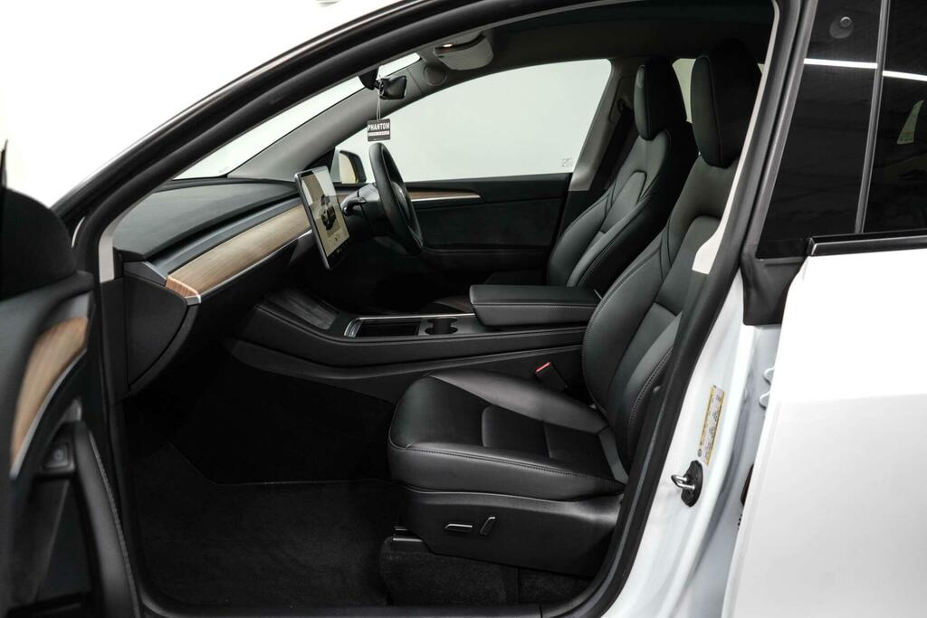 Tesla Model Y Suv Rwd 346 Ps White #18
