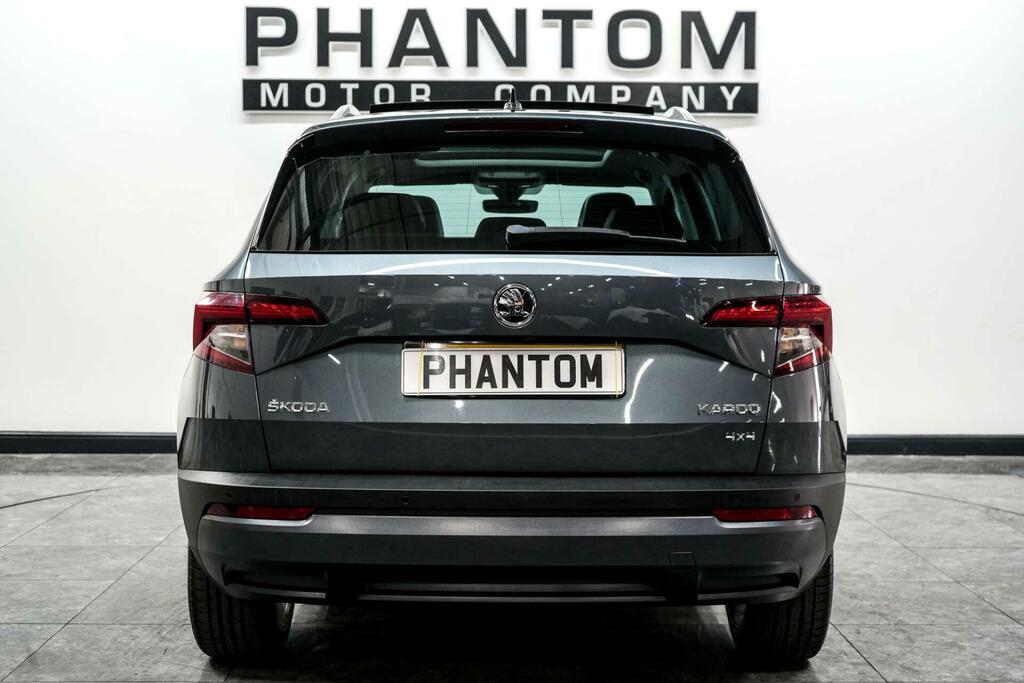 Skoda Karoq Edition Grey #4