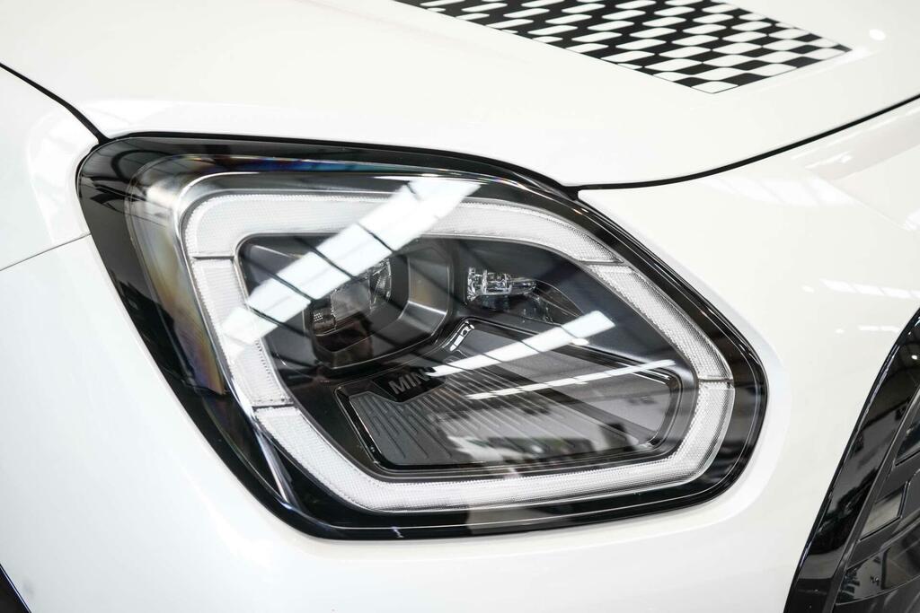 Mini Countryman John Cooper Works White #6