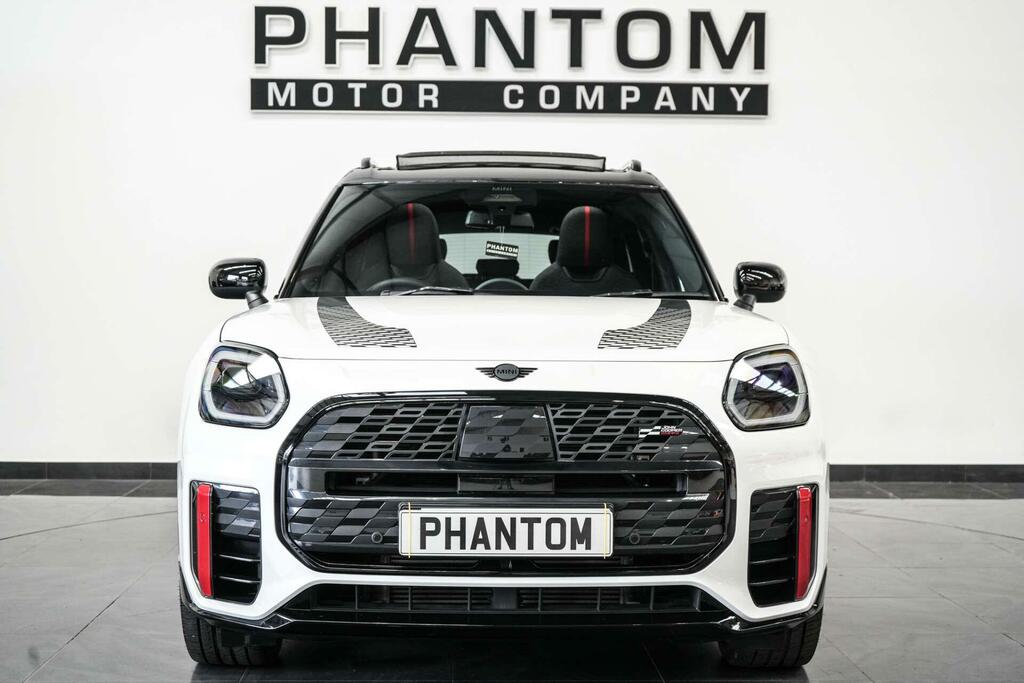 Mini Countryman John Cooper Works White #2