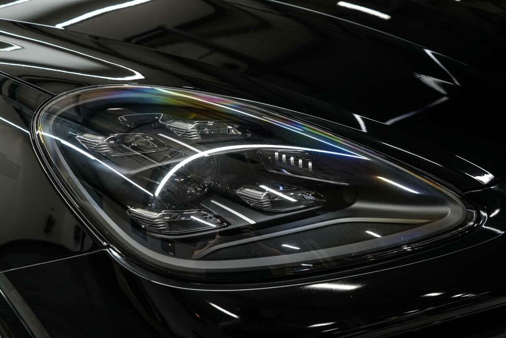 Porsche Cayenne Turbo Black #6