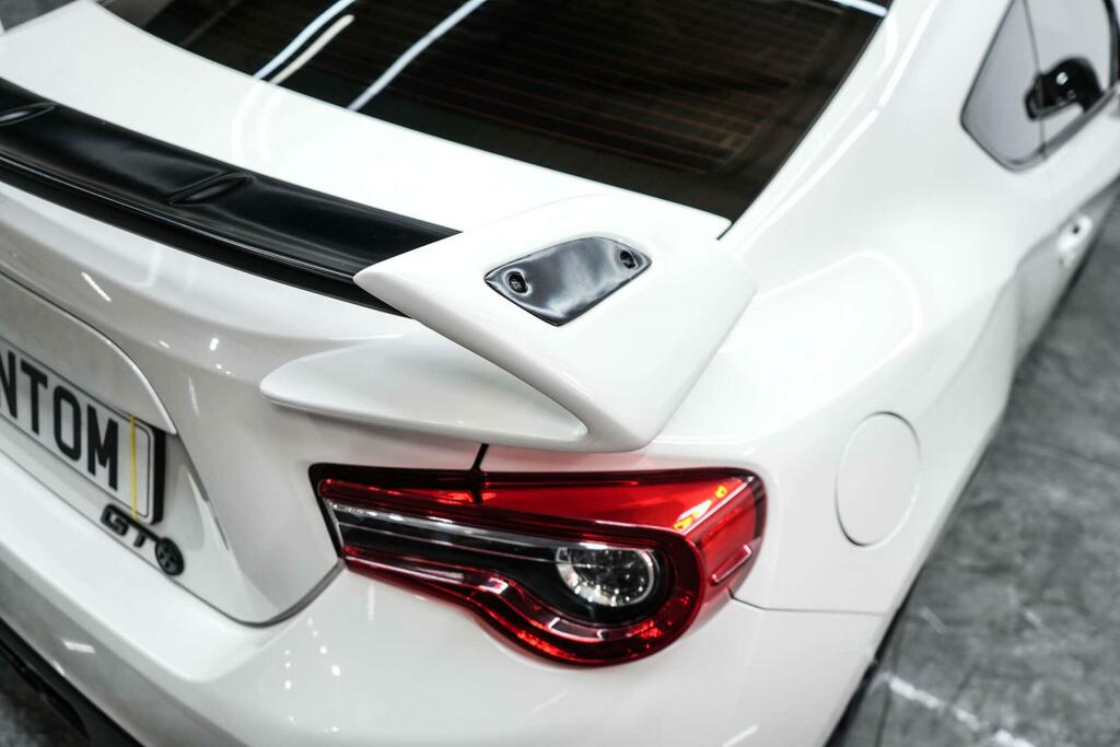 Toyota GT86 Coupe #12