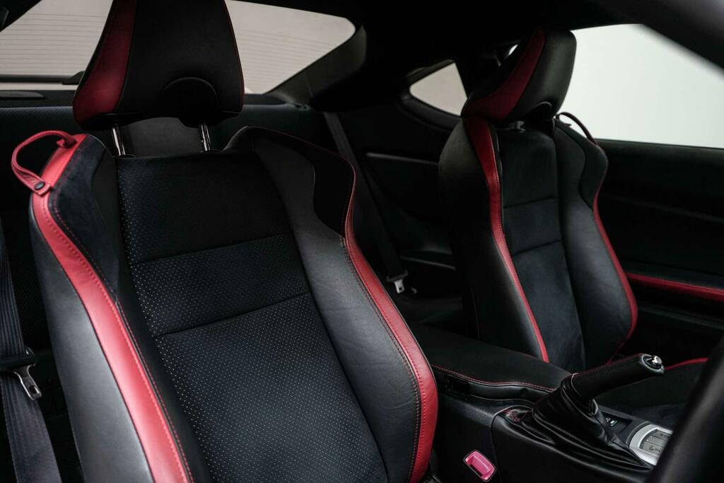 Toyota GT86 Coupe #15