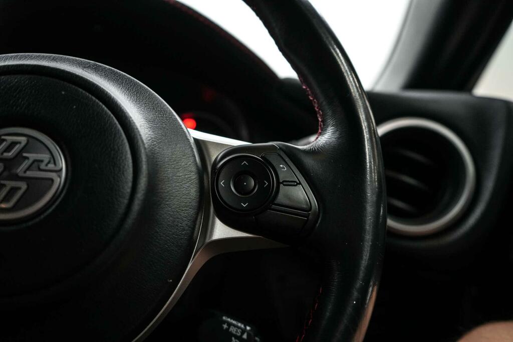 Toyota GT86 Coupe #34