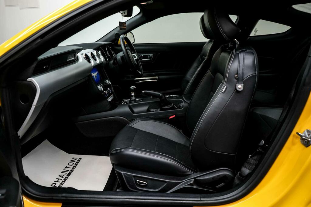 Ford Mustang 5.2L V8 Shelby Gt350 Voodoo Black #20