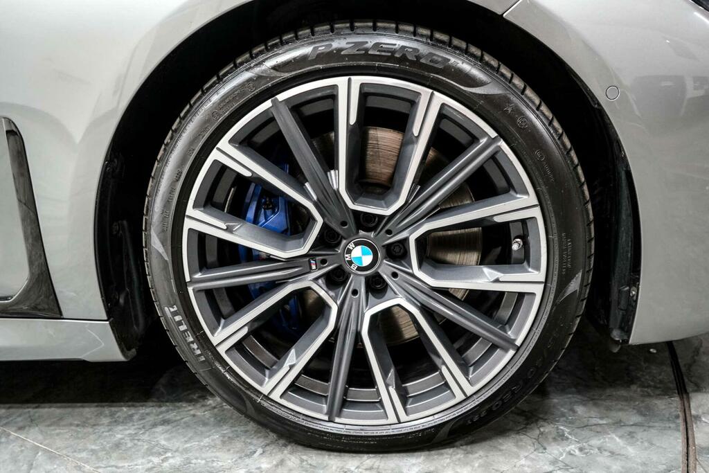 BMW 7 Series 740D Xdrive M Sport Blue #7