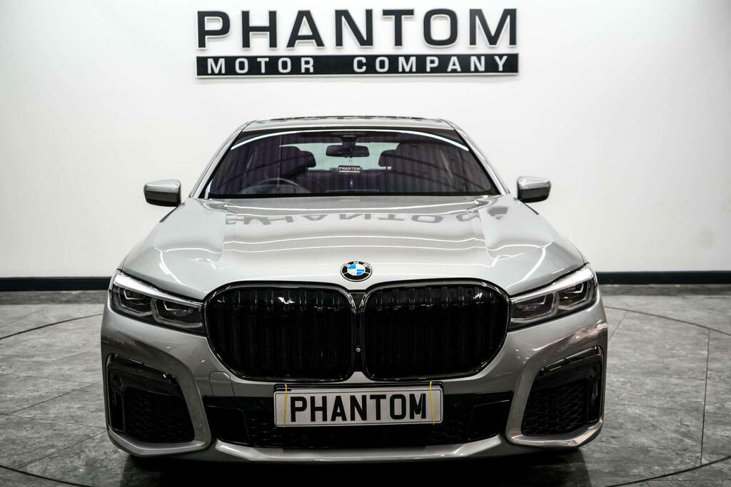 BMW 7 Series M Sport Grey #2