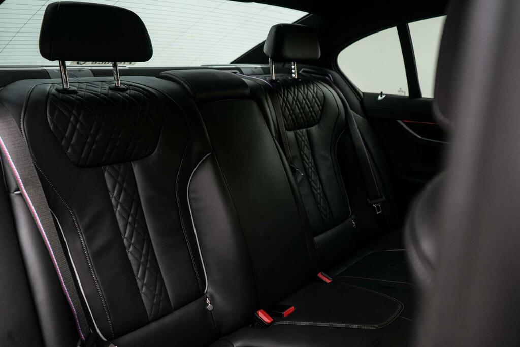 BMW 7 Series 740D Xdrive M Sport Blue #21