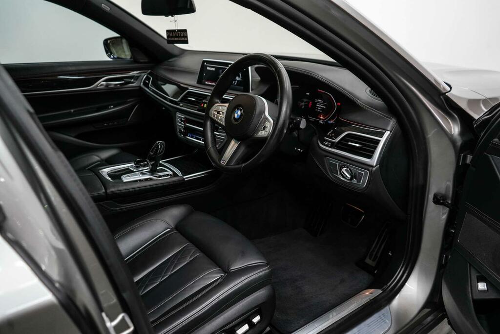 BMW 7 Series 740D Xdrive M Sport Blue #14