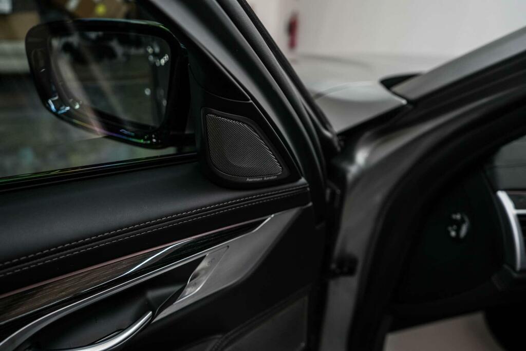 BMW 7 Series 740D Xdrive M Sport Blue #27