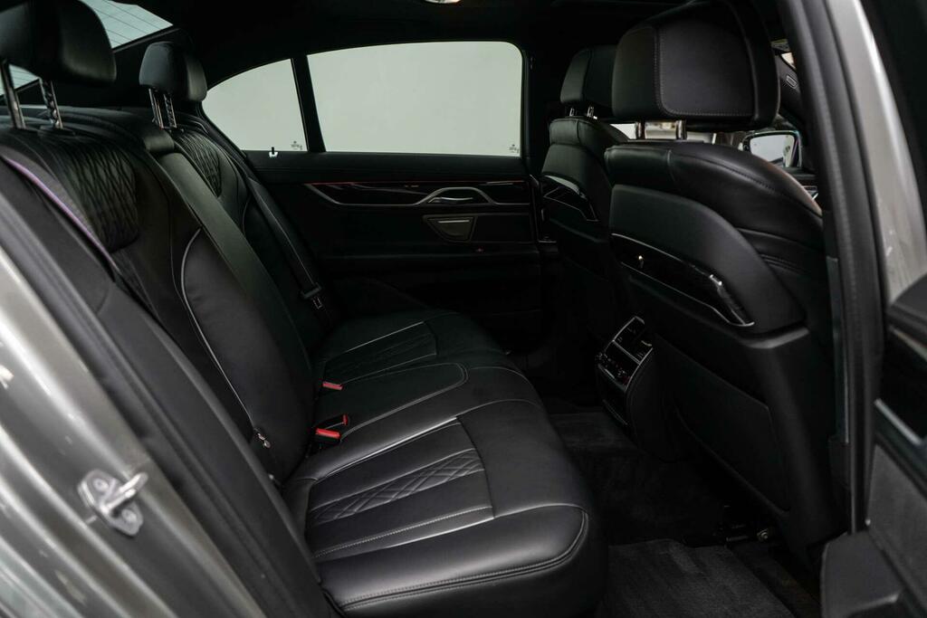 BMW 7 Series 740D Xdrive M Sport Blue #22