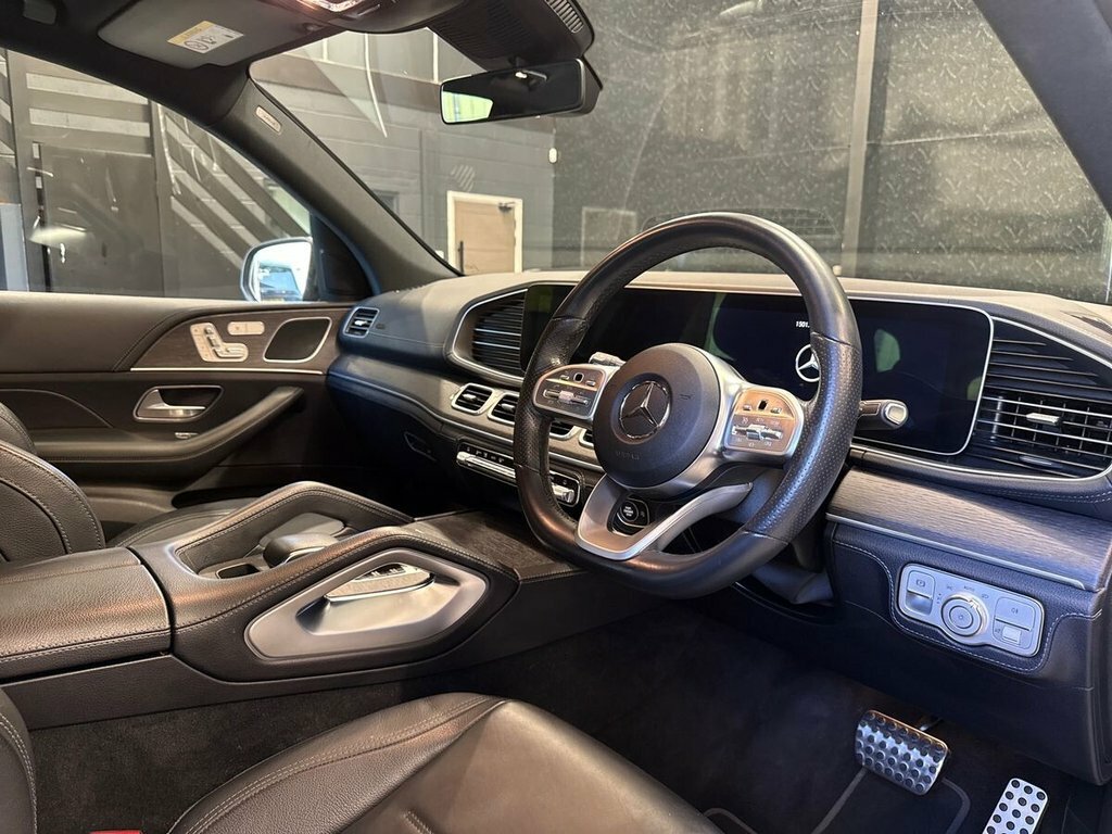 Mercedes-Benz GLE Class 2L Amg Line Grey #2