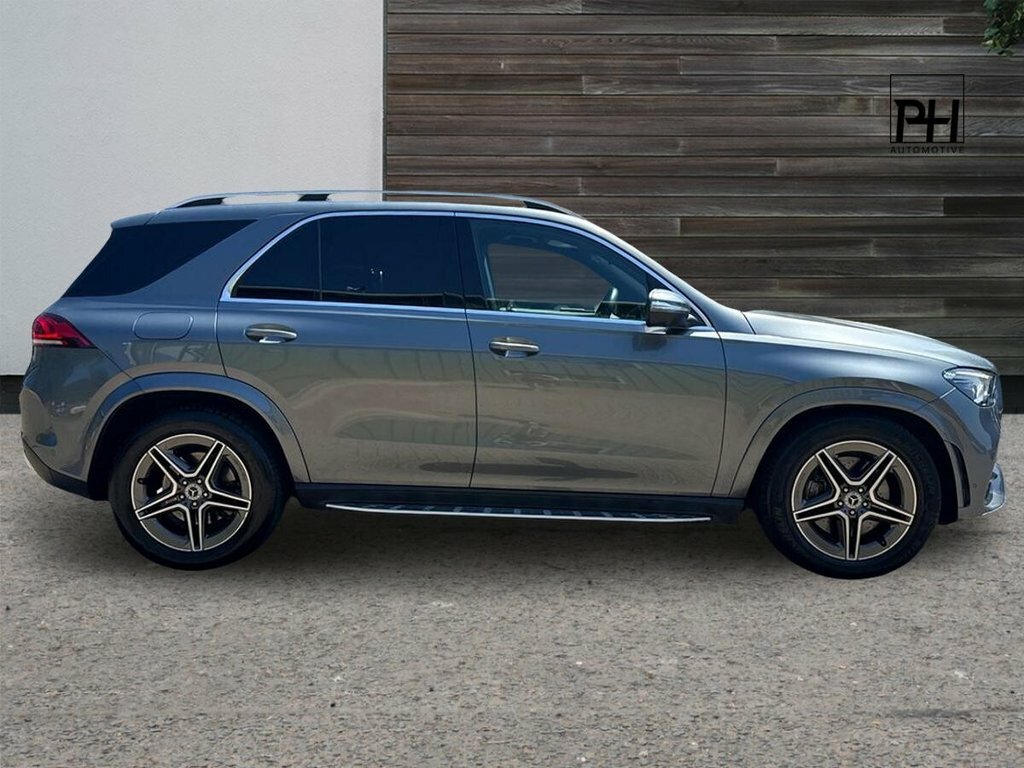 Mercedes-Benz GLE Class 2L Amg Line Grey #4