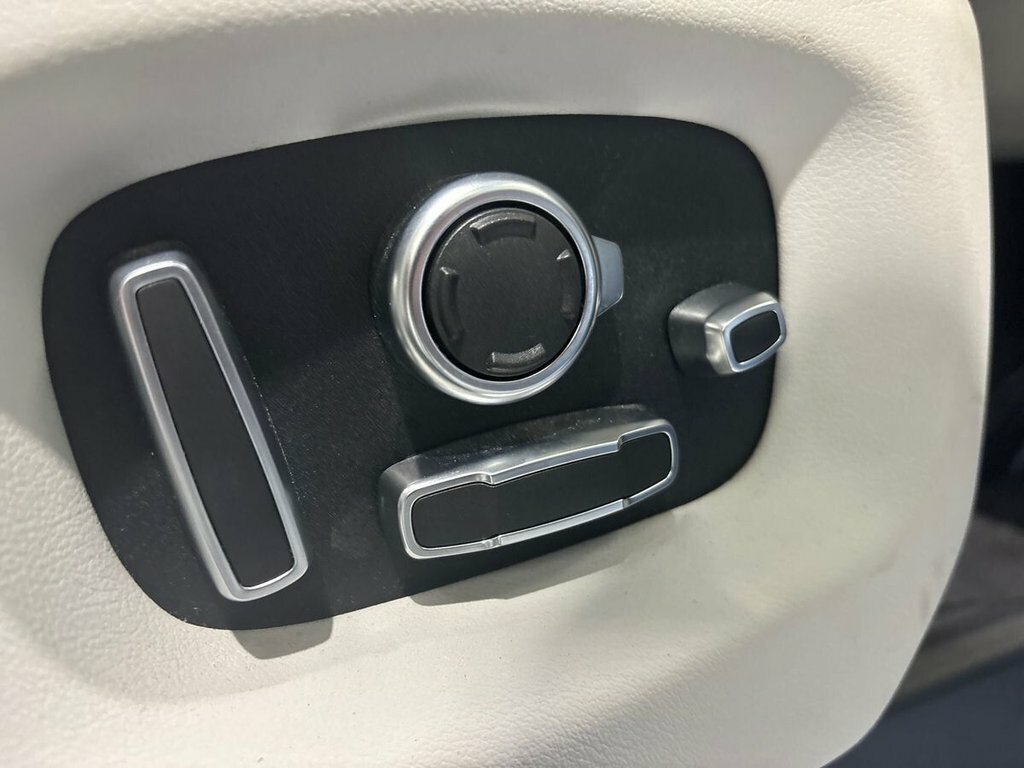 Land Rover Range Rover Core Black #46