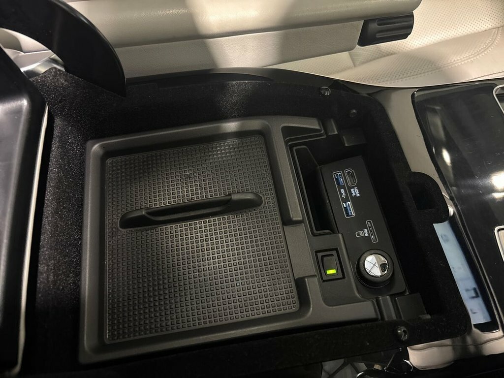 Land Rover Range Rover Core Black #57