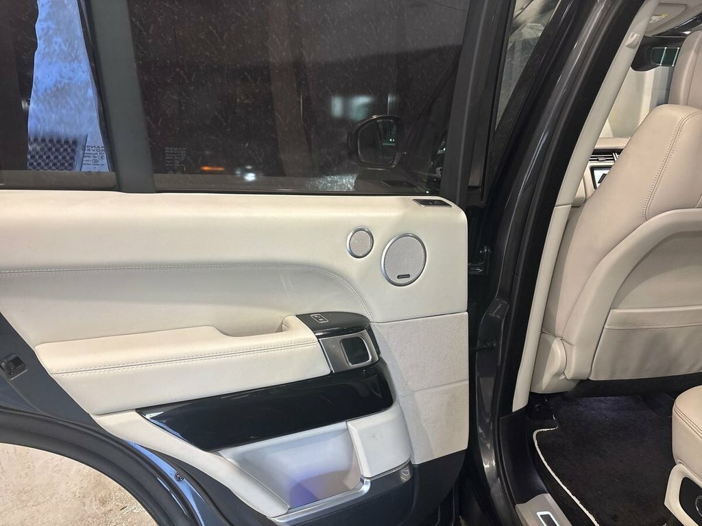 Land Rover Range Rover Core Black #32