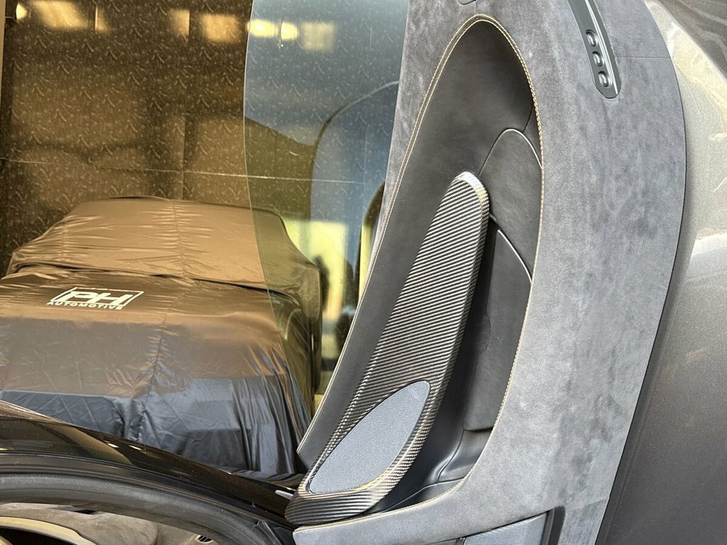 McLaren 570S Coupe Grey #21