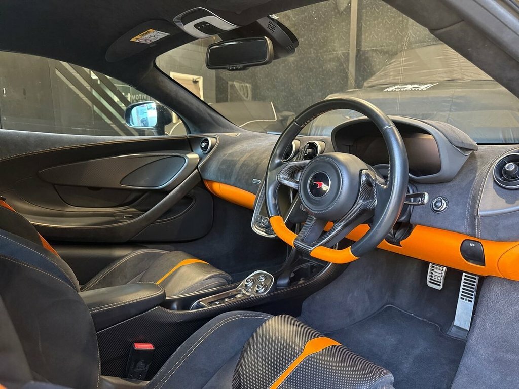 McLaren 570S Coupe Black #2