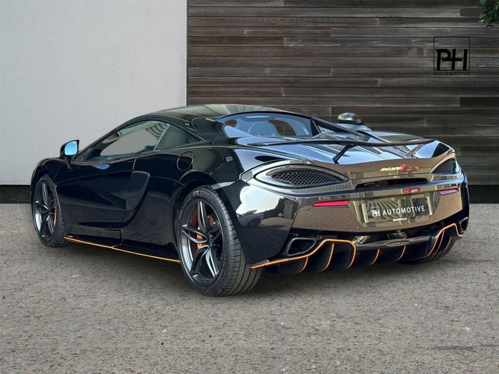 McLaren 570S Coupe Black #6
