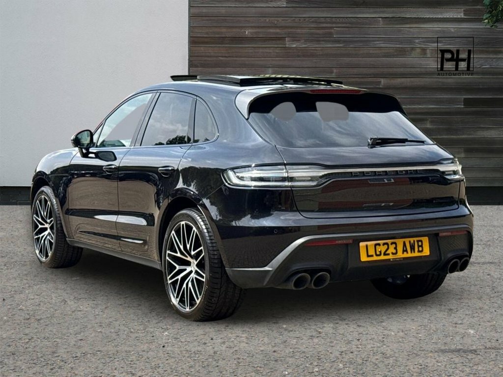 Porsche Macan 2L T Black #6