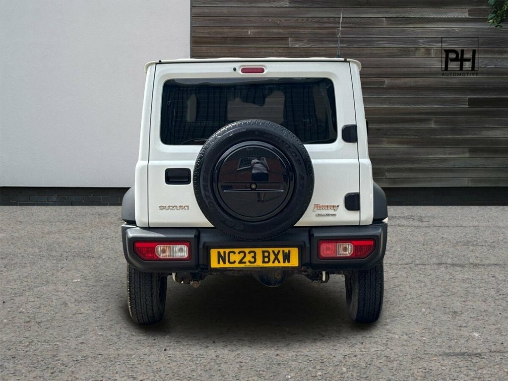 Suzuki Jimny Suv White #5