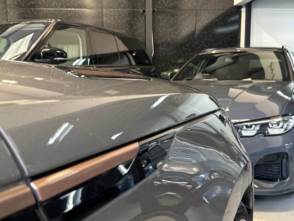 Land Rover Range Rover Velar Velar 2.0 R-dynamic Hse Black #32