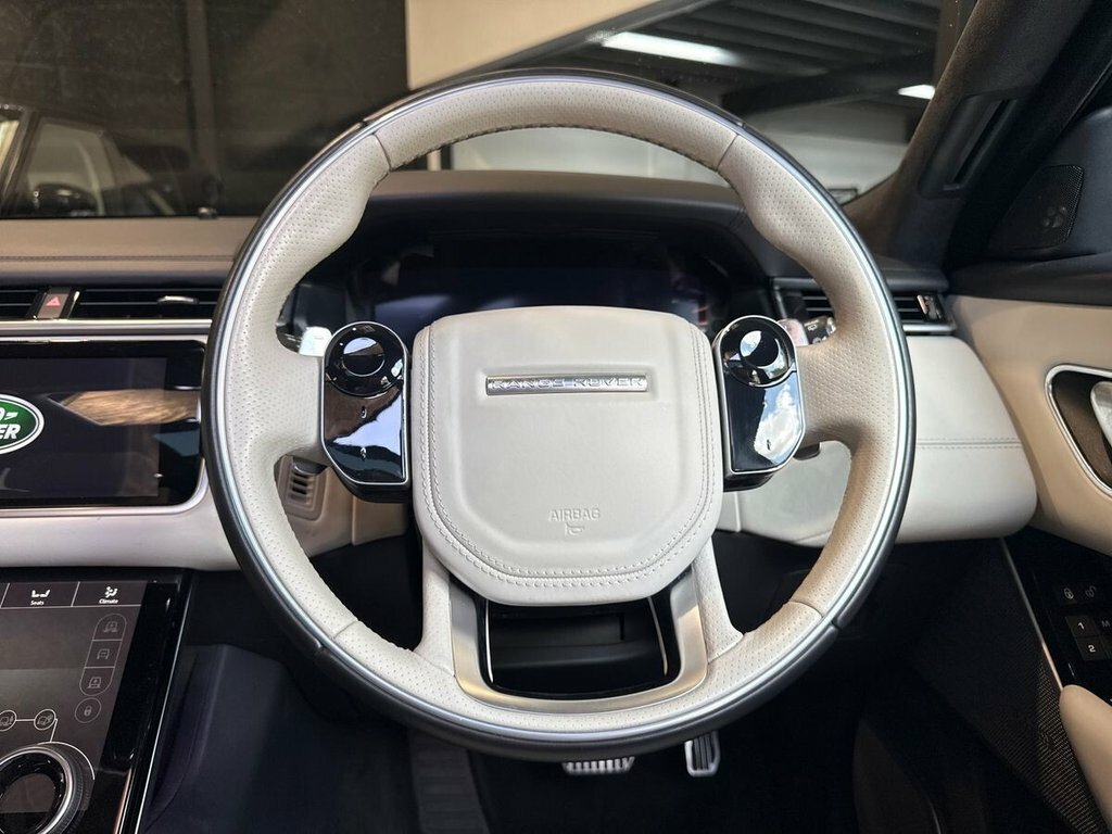 Land Rover Range Rover Velar Velar 2.0 R-dynamic Hse Black #14