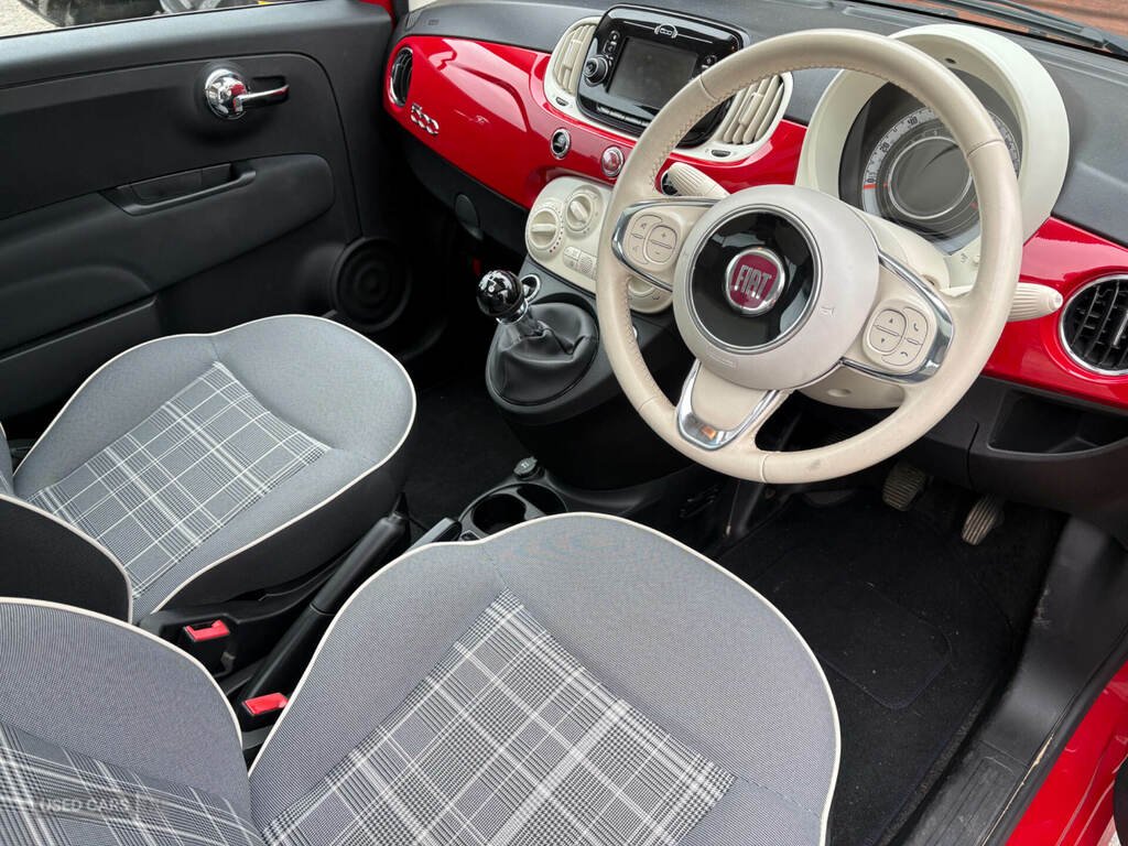 Fiat 500 1.2 Lounge Red #2