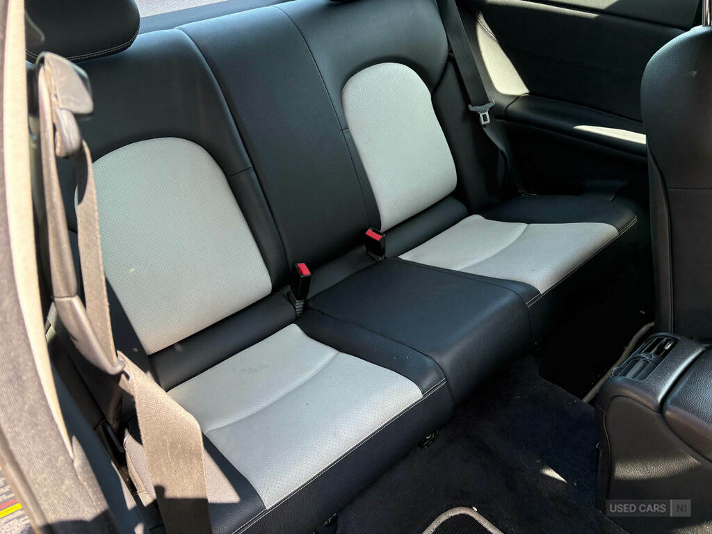Mercedes-Benz C Class C200k Se Silver #3