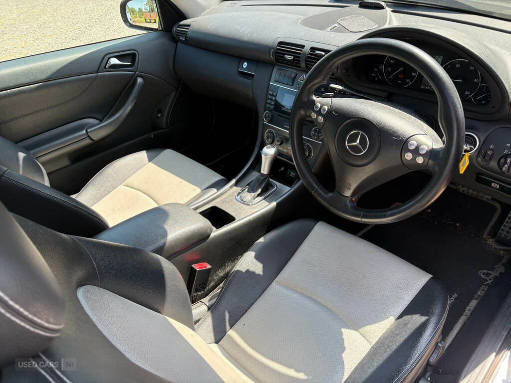 Mercedes-Benz C Class C200k Se Silver #2