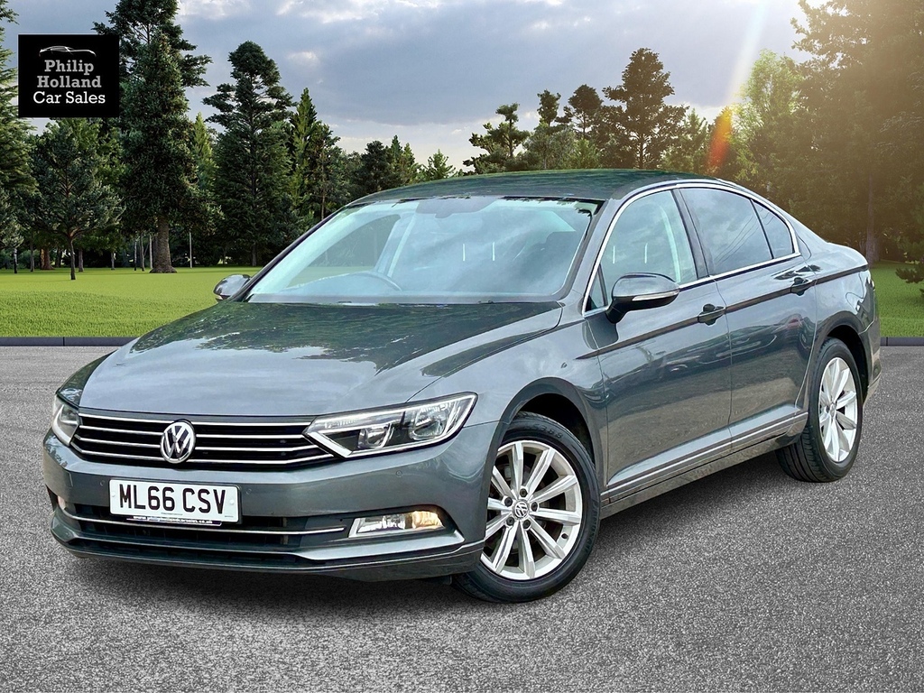 Volkswagen Passat Saloon Grey
