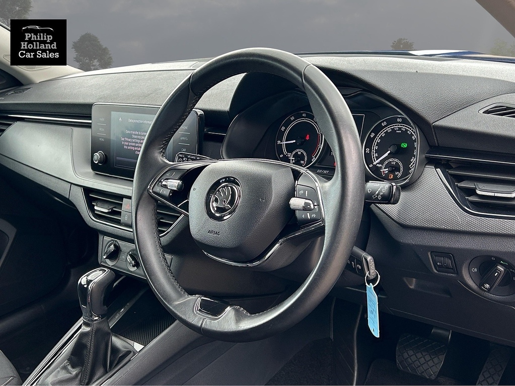 Skoda Kamiq Suv FH73VNB Blue #5