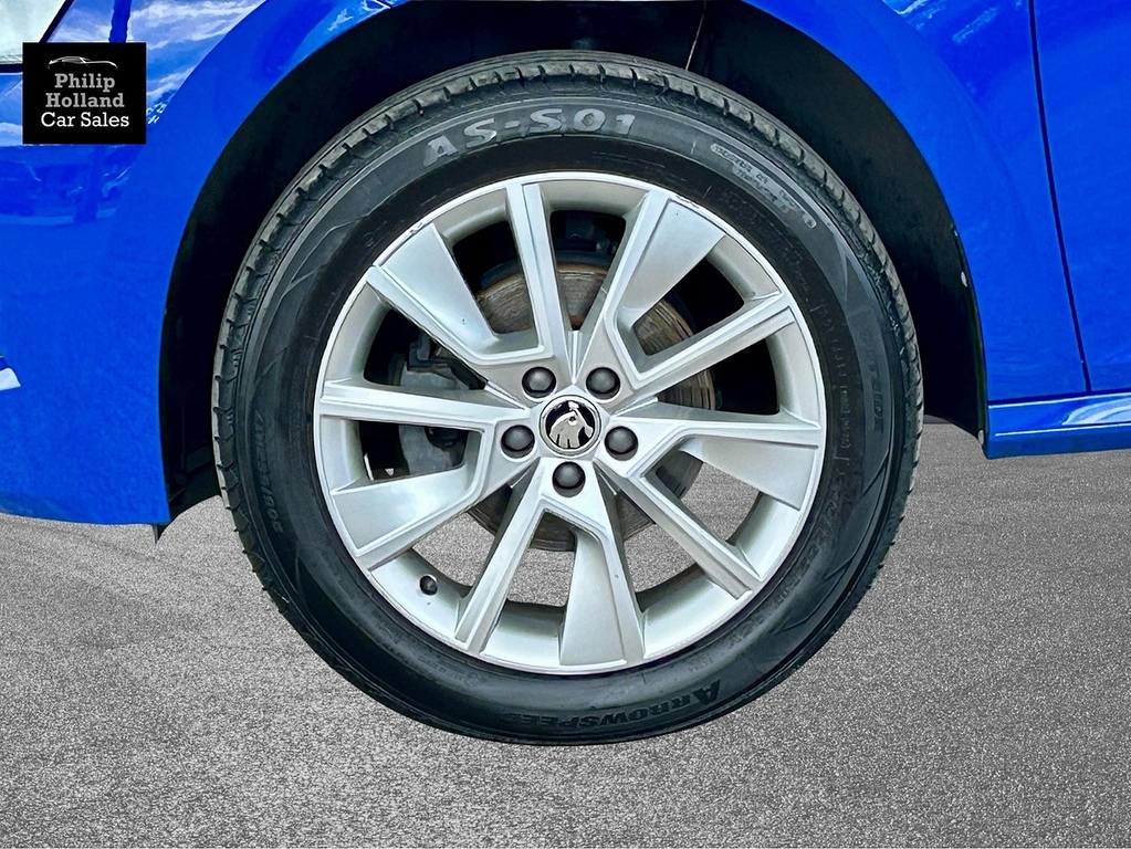 Skoda Kamiq Suv FH73VNB Blue #4