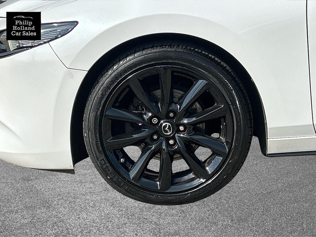 Mazda 3 Hatchback White #4