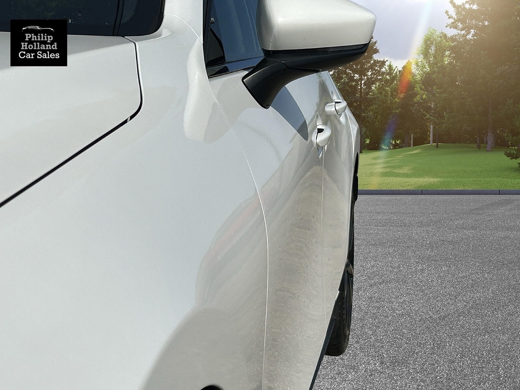 Mazda 3 Hatchback White #2