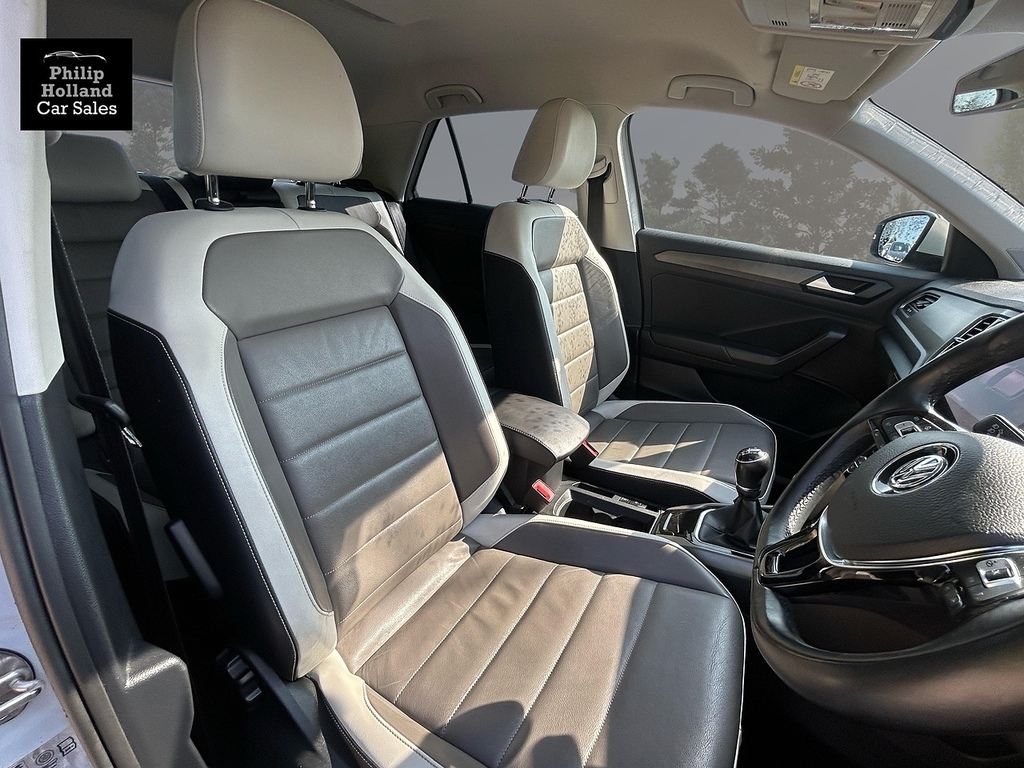 Volkswagen T-Roc Suv Silver #6