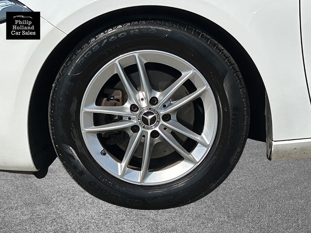 Mercedes-Benz A Class Hatchback White #4
