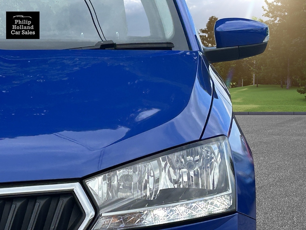 Skoda Fabia Hatchback Blue #3