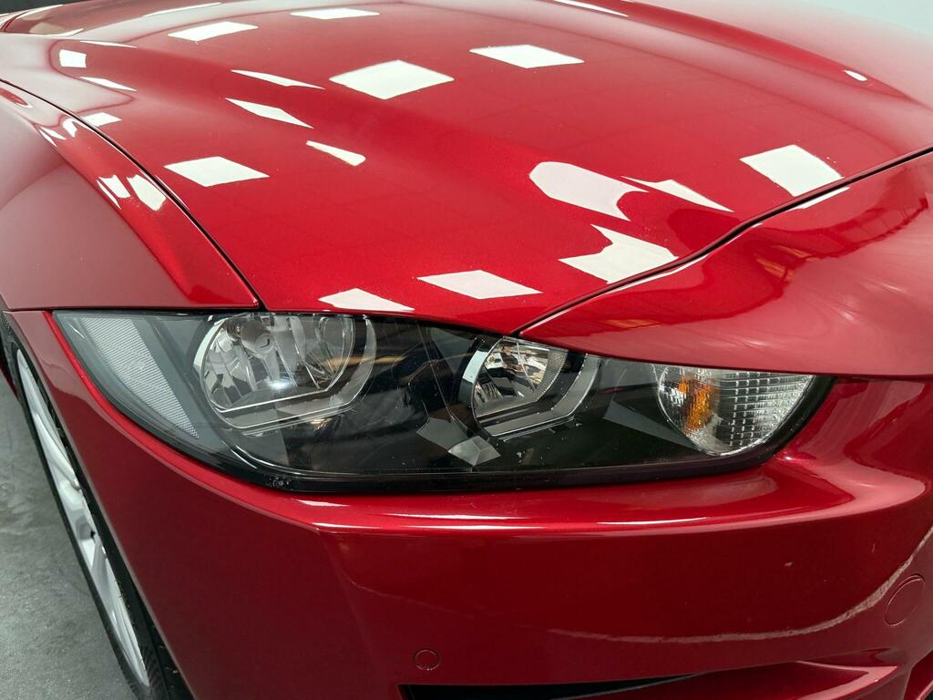 Jaguar XE 2.0D R-sport Euro 6 Ss White #33