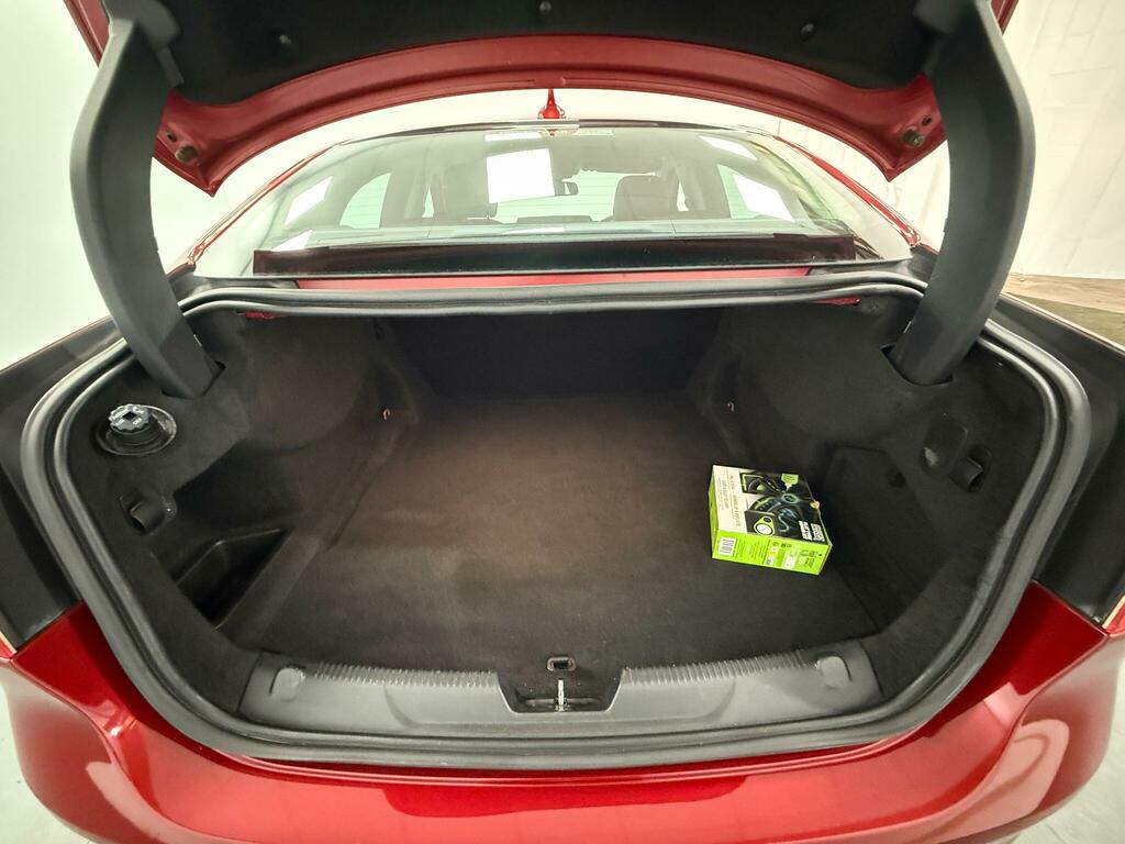 Jaguar XE 2.0D R-sport Euro 6 Ss White #21