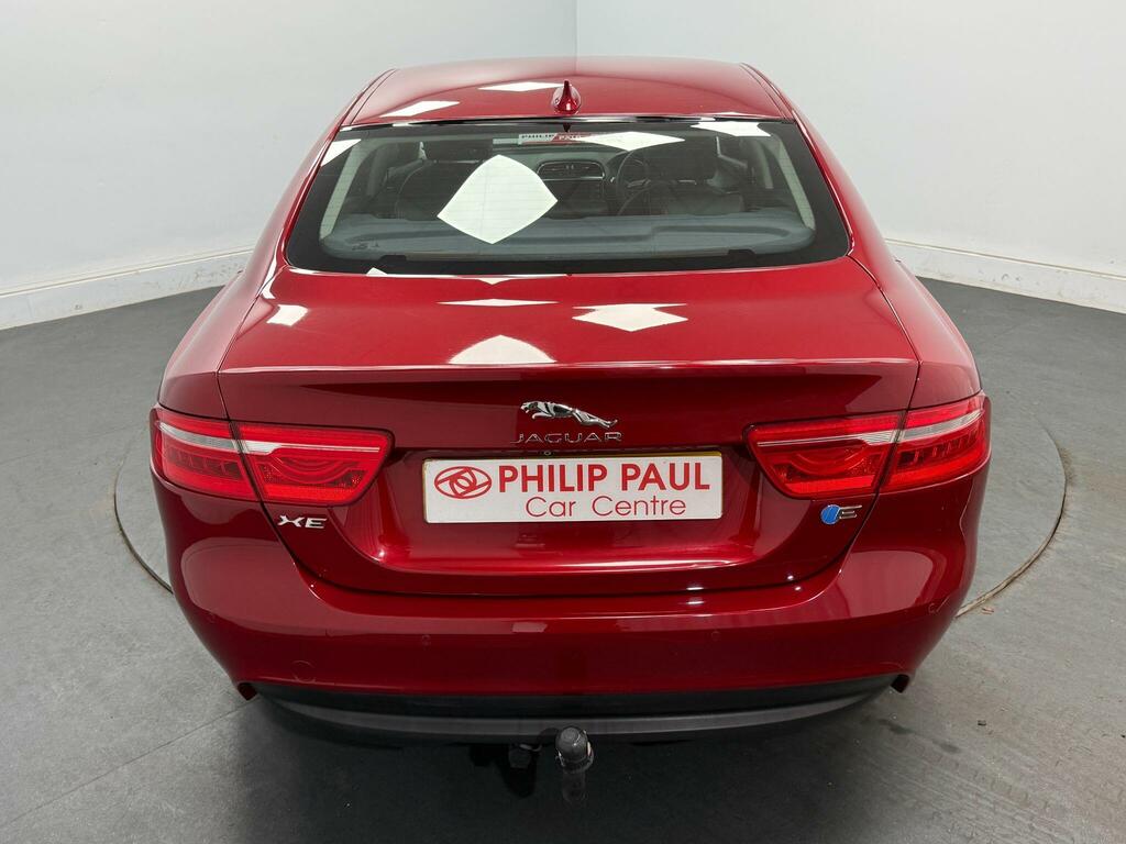 Jaguar XE 2.0D R-sport Euro 6 Ss White #43
