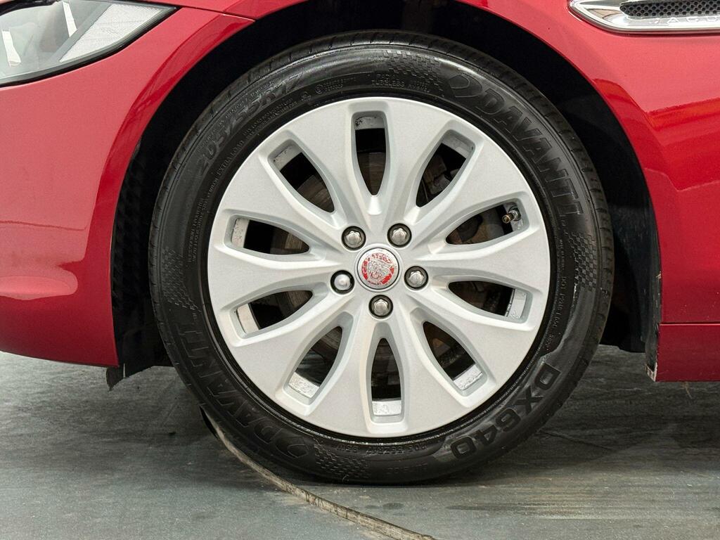 Jaguar XE 2.0D R-sport Euro 6 Ss White #50