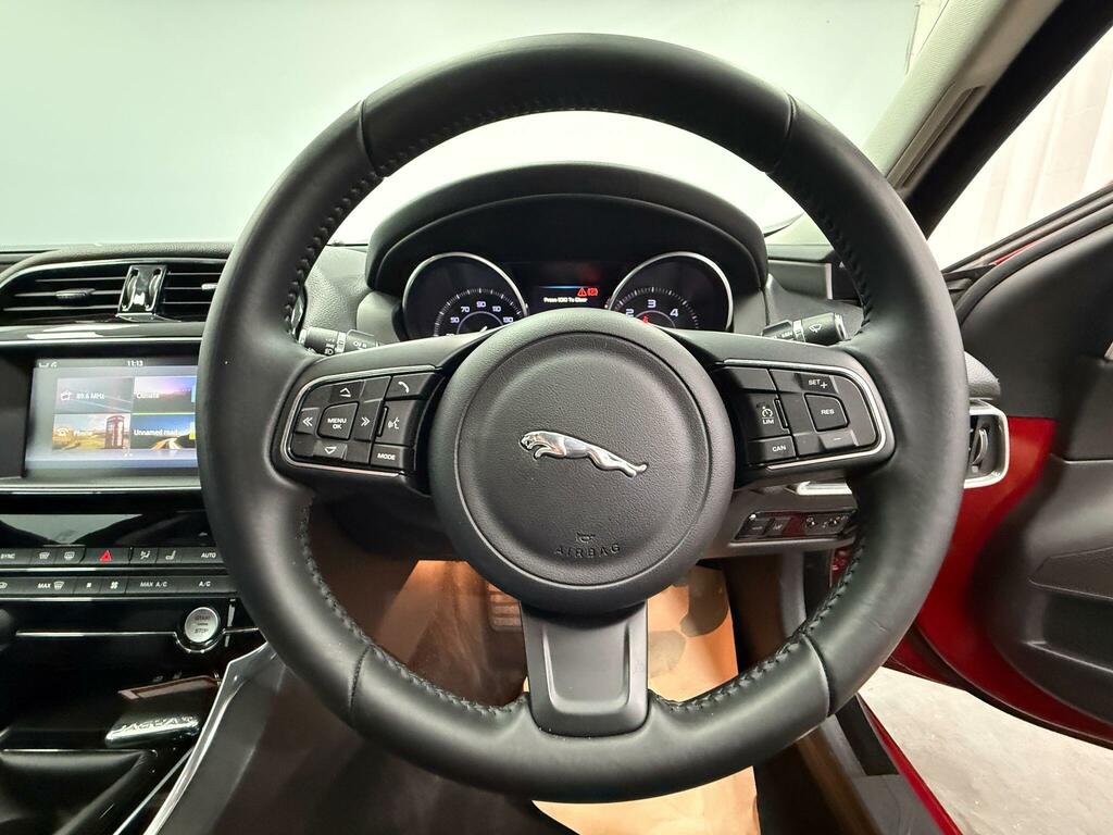 Jaguar XE 2.0D R-sport Euro 6 Ss White #7